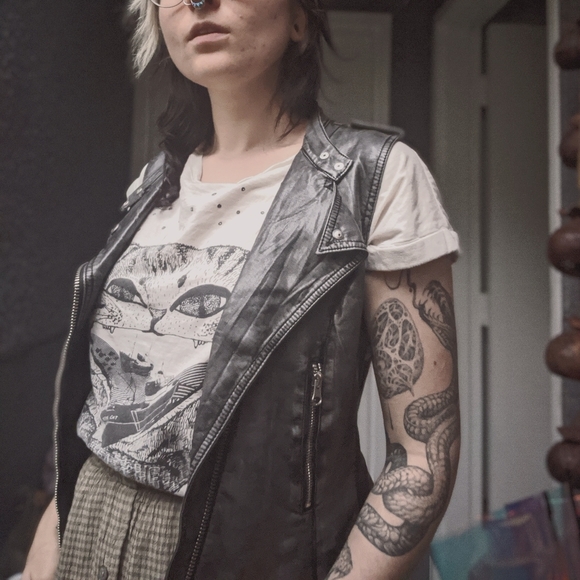 Guess Jackets & Blazers - GUESS "Leather" Vest